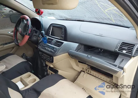 2008 Honda Odyssey Ex-L z USA, uszkodzony, nr VIN 5FNRL38778B039201